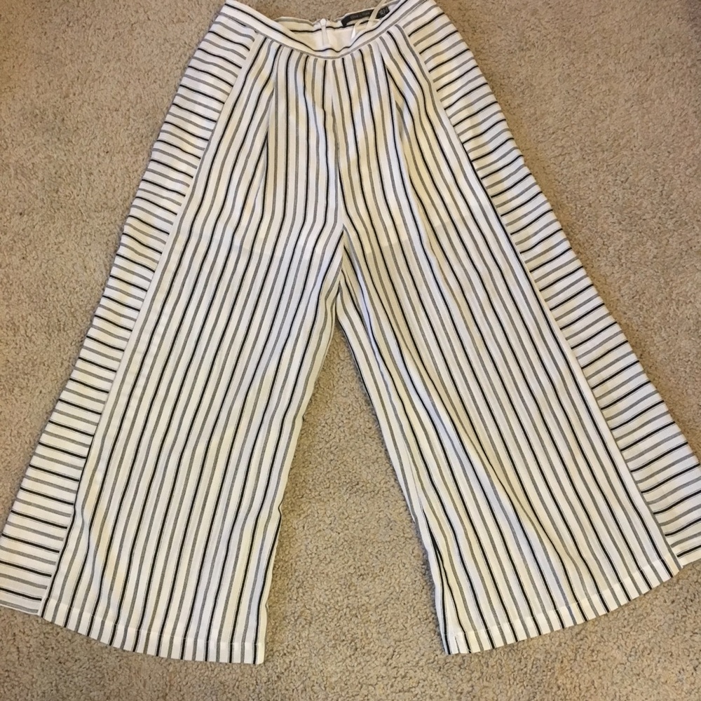 Doe & Rae Stripped Culottes